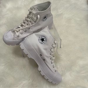 Converse Chuck Taylor All Star Lugged High Tope Women’s Shoes Size 10